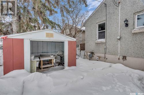 2301 Reynolds Street, Regina, SK - Outdoor With Exterior