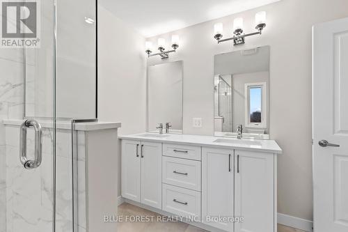 Lot 23 Ayrshire Avenue, London South (South V), ON - Indoor Photo Showing Bathroom