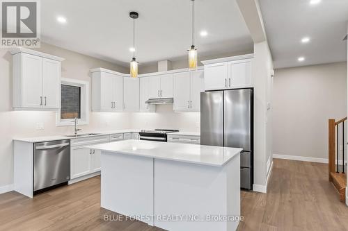 Lot 23 Ayrshire Avenue, London South (South V), ON - Indoor Photo Showing Kitchen With Upgraded Kitchen