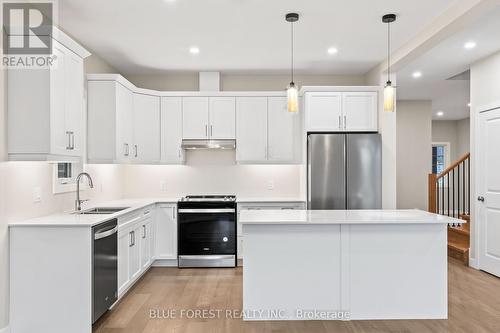 Lot 23 Ayrshire Avenue, London South (South V), ON - Indoor Photo Showing Kitchen With Upgraded Kitchen