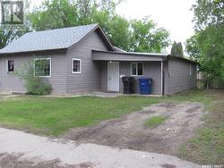 320 Ottawa AVENUE S  Saskatoon, SK S7M 3L7