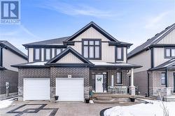 916 DUNNIGAN Court  Kitchener, ON N2B 0A8