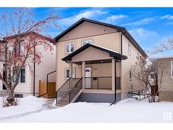 7712 110 ST NW  Edmonton, AB T6G 1G1