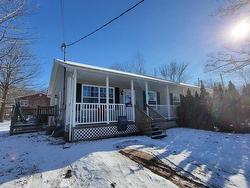 1404 Sanford Road  North Kentville, NS B4N 3B7