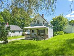 109 St Andrews ST  Woodstock, NB E7M 2S6