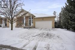 16-947 ADIRONDACK ROAD  London, ON N6K 4Y7