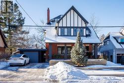 540 HIGHLAND AVENUE  Ottawa, ON K2A 2J7