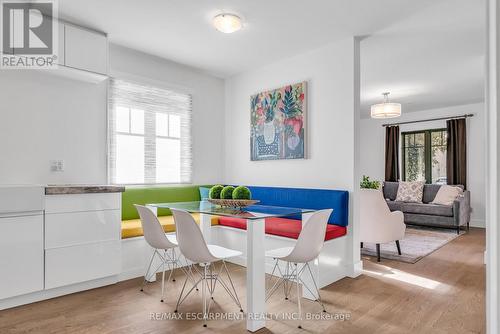 365 Delaware Avenue, Burlington, ON - Indoor Photo Showing Dining Room