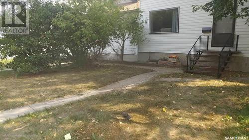 2055 Atkinson Street, Regina, SK - Outdoor