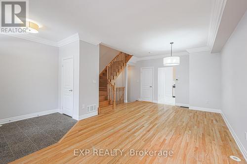 3 Compass Way, Mississauga, ON - Indoor Photo Showing Other Room