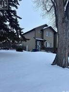 230 K AVENUE N  Saskatoon, SK S7L 2M3