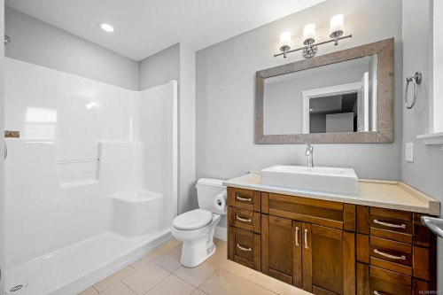 4738 Cruickshank Pl, Courtenay, BC 