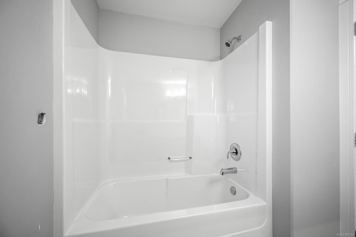 4738 Cruickshank Pl, Courtenay, BC 