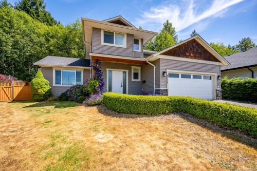 4738 Cruickshank Pl, Courtenay, BC 