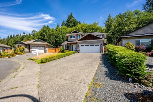 4738 Cruickshank Pl, Courtenay, BC 