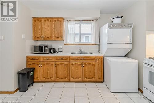 78 Linnwood Avenue, Cambridge, ON - Indoor Photo Showing Laundry Room