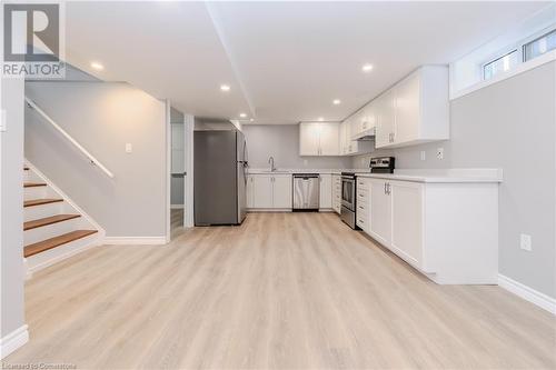 78 Linnwood Avenue, Cambridge, ON - Indoor Photo Showing Kitchen