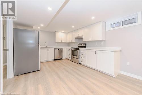 78 Linnwood Avenue, Cambridge, ON - Indoor Photo Showing Kitchen