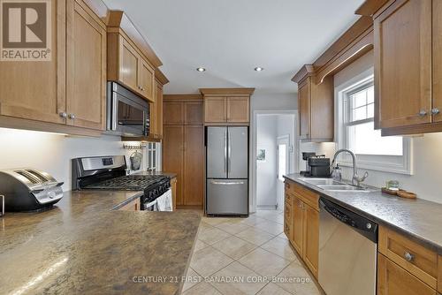 74 Barker Street, London, ON - Indoor Photo Showing Kitchen With Stainless Steel Kitchen With Double Sink