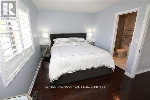 6873 Shade House Court, Mississauga, ON - Indoor Photo Showing Bedroom