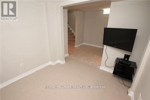 6873 Shade House Court, Mississauga, ON - Indoor Photo Showing Other Room