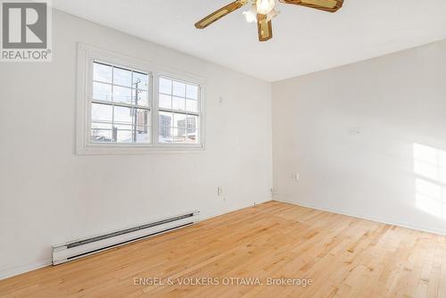 467 Edgeworth Avenue, Ottawa, ON - Indoor Photo Showing Other Room