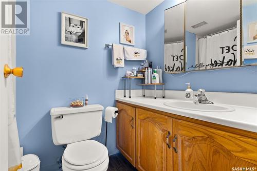 905 3520 Hillsdale Street, Regina, SK - Indoor Photo Showing Bathroom