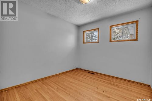 3519 6Th Avenue N, Regina, SK - Indoor Photo Showing Other Room