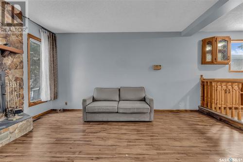 3519 6Th Avenue N, Regina, SK - Indoor