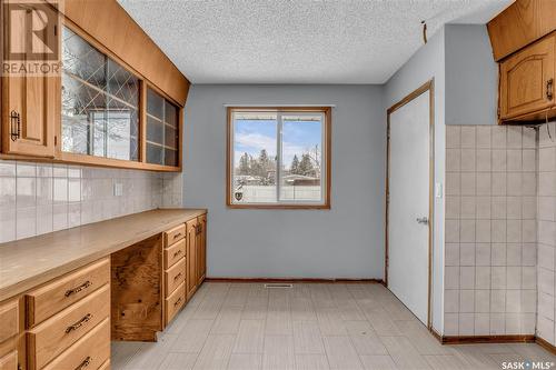 3519 6Th Avenue N, Regina, SK - Indoor