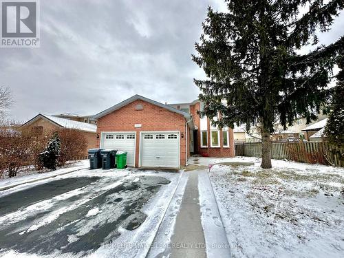 1613 Stillriver Crescent, Mississauga, ON - Outdoor