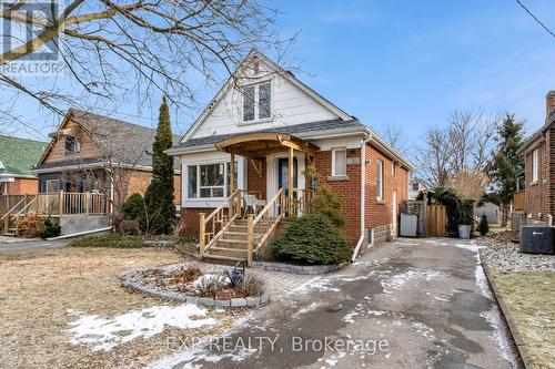 101 Erin Avenue, Hamilton, ON - Outdoor