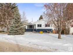 15622 83 AV NW  Edmonton, AB T5R 3T7