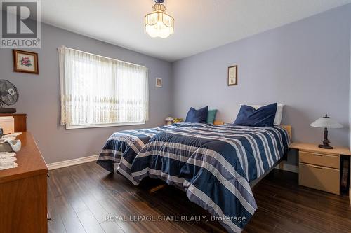 539 Mohawk Road W, Hamilton, ON - Indoor Photo Showing Bedroom