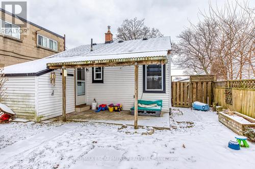 68 East 35Th Street, Hamilton, ON - Outdoor With Exterior