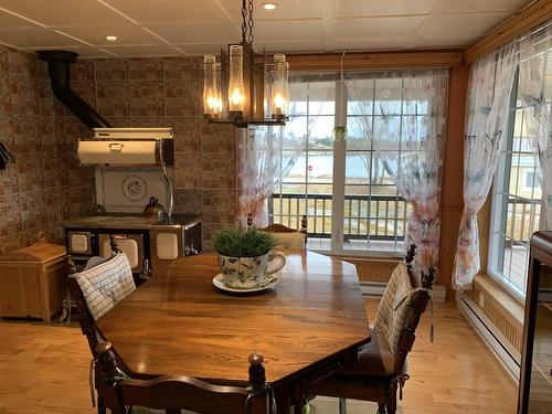 Dining room - 10 Rue Caillou, Baie-Johan-Beetz, QC - Indoor Photo Showing Dining Room