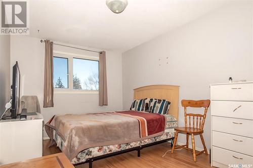 218 Plainsview Drive, Regina, SK - Indoor Photo Showing Bedroom