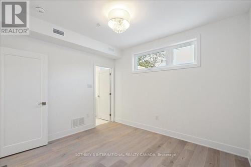 683 Melbourne Avenue, Ottawa, ON - Indoor Photo Showing Other Room