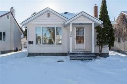 336 Smithfield AVE  Winnipeg, MB R2V 0C7