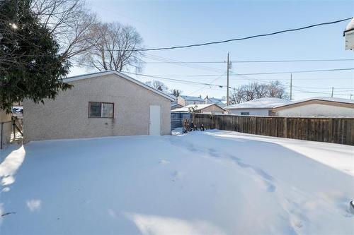 336 Smithfield Ave, Winnipeg, MB 