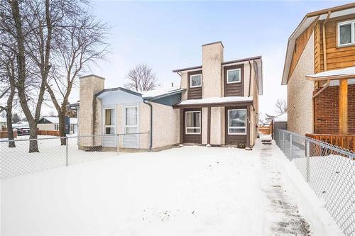 113 Kinver Avenue, Winnipeg, MB - Outdoor With Facade