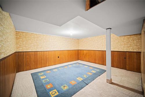 113 Kinver Avenue, Winnipeg, MB - Indoor Photo Showing Other Room