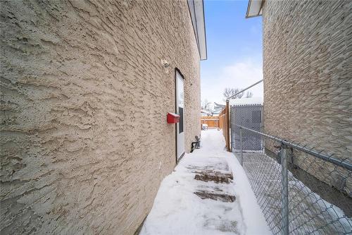 113 Kinver Avenue, Winnipeg, MB - Outdoor