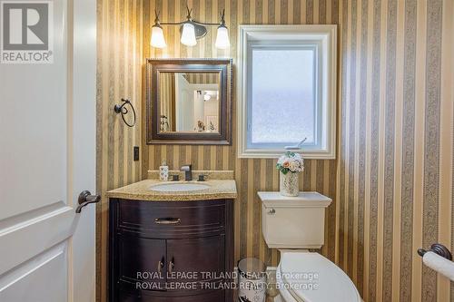 1519 Privet Place, London, ON - Indoor Photo Showing Bathroom