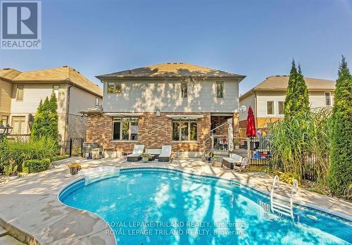 1519 Privet Place, London, ON - Outdoor With In Ground Pool