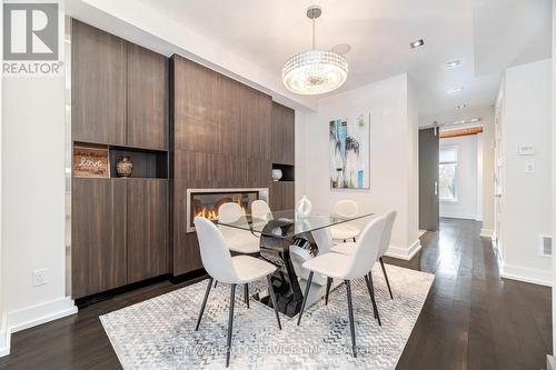 685 Montbeck Crescent, Mississauga, ON - Indoor Photo Showing Dining Room