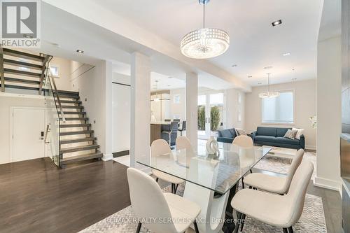 685 Montbeck Crescent, Mississauga, ON - Indoor Photo Showing Dining Room