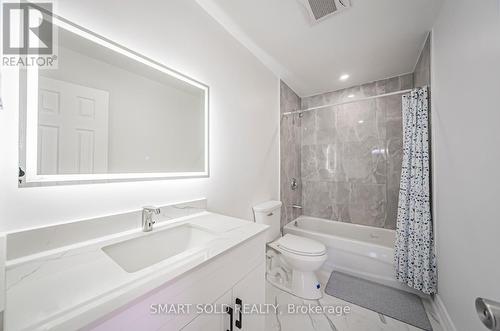 198 Silver Aspen Crescent, Kitchener, ON - Indoor Photo Showing Bathroom