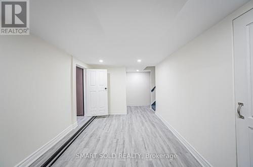 198 Silver Aspen Crescent, Kitchener, ON - Indoor Photo Showing Other Room