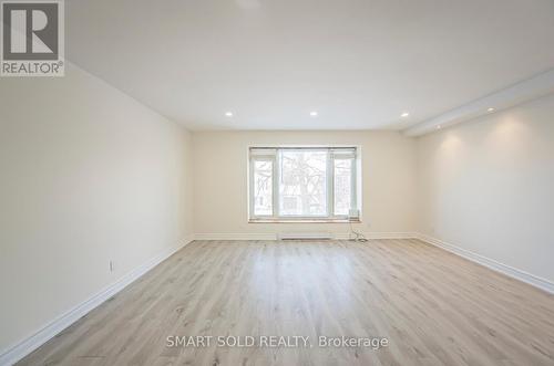 198 Silver Aspen Crescent, Kitchener, ON - Indoor Photo Showing Other Room